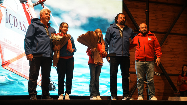 Çanakkale Zafer Kupası'nda ödüller sahiplerini buldu